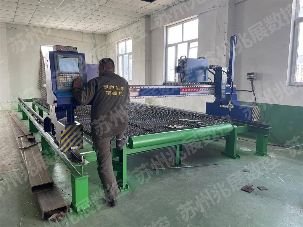 伊犁播立得农机制造有限公司引进高端数控设备 助力现代农业发展 伊犁播立得农机制造有限公司引进高端数控设备 助力现代农业发展